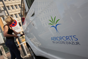 Véhicule électrique aéroport Nice